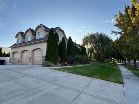 Tiny photo for 1303 APPALOOSA AVE, Kaysville, UT 84037 (MLS # 2141256)