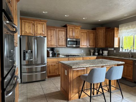 Tiny photo for 1303 APPALOOSA AVE, Kaysville, UT 84037 (MLS # 2141256)