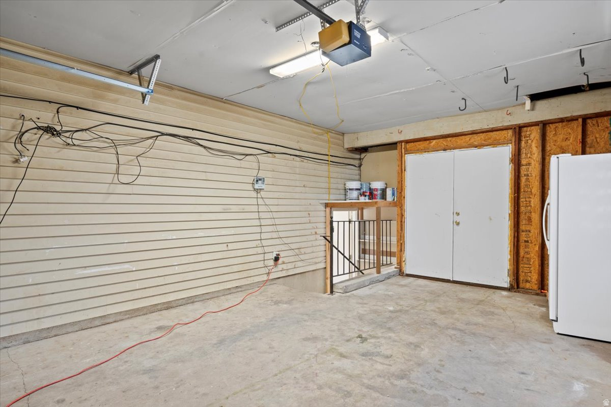 WOODLEDGE - Residential