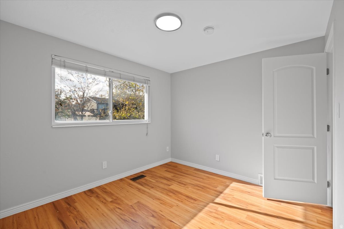 WOODLEDGE - Residential