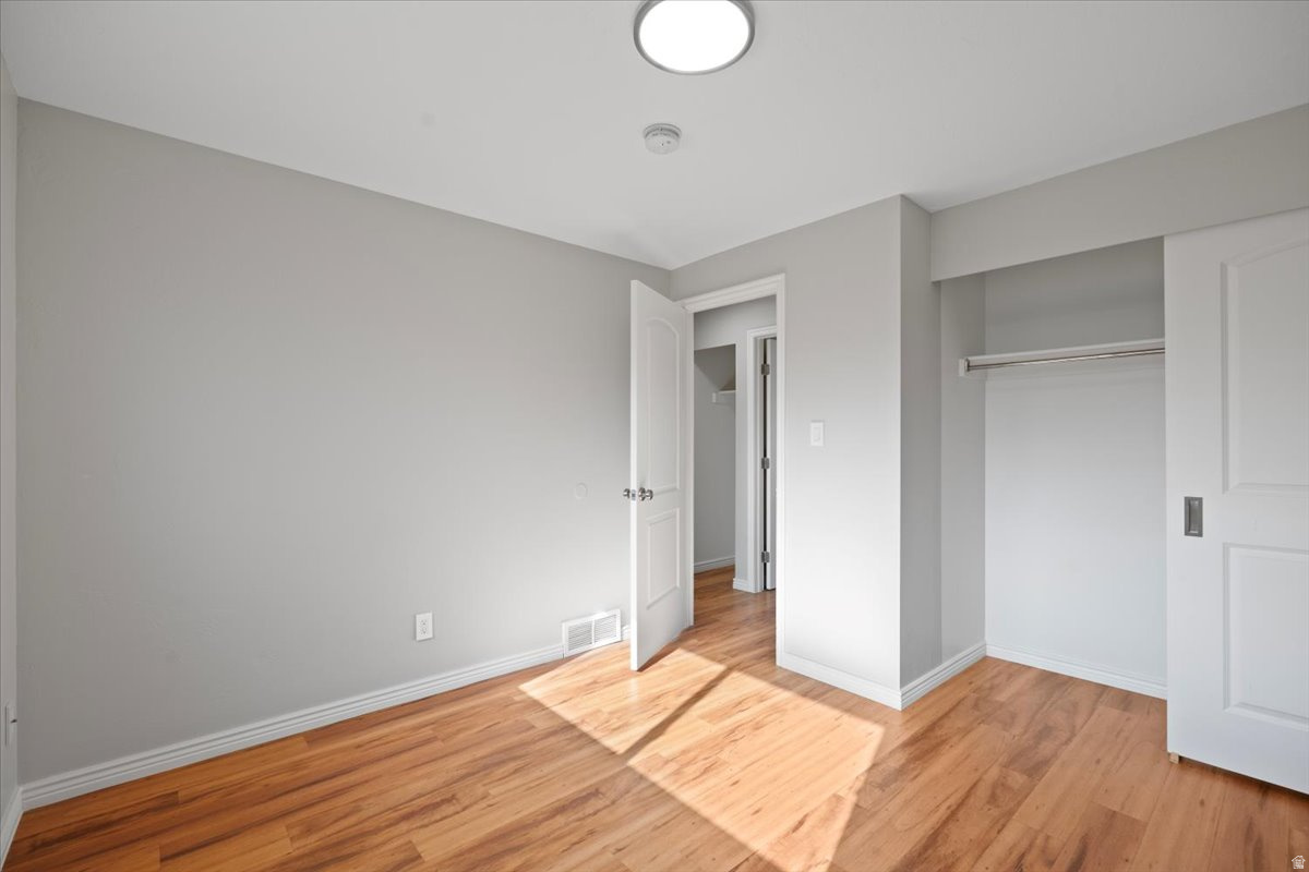 WOODLEDGE - Residential