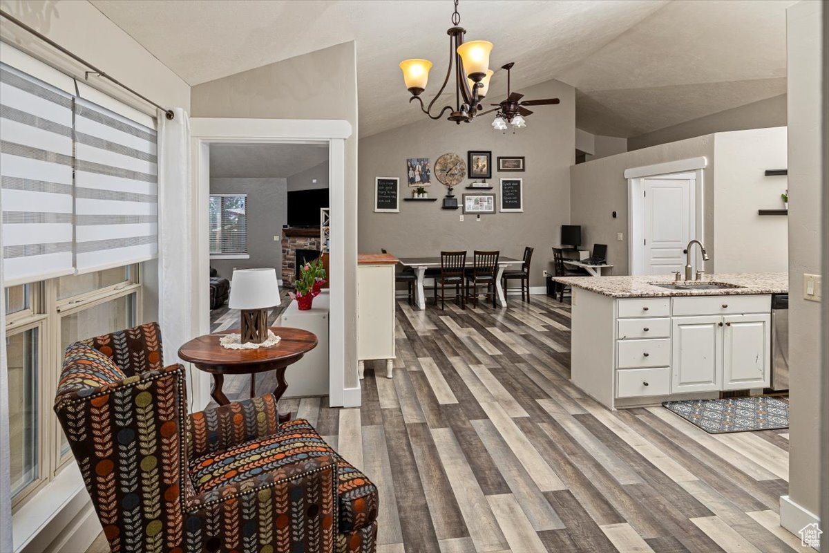 160 600, Millville, Utah image 12