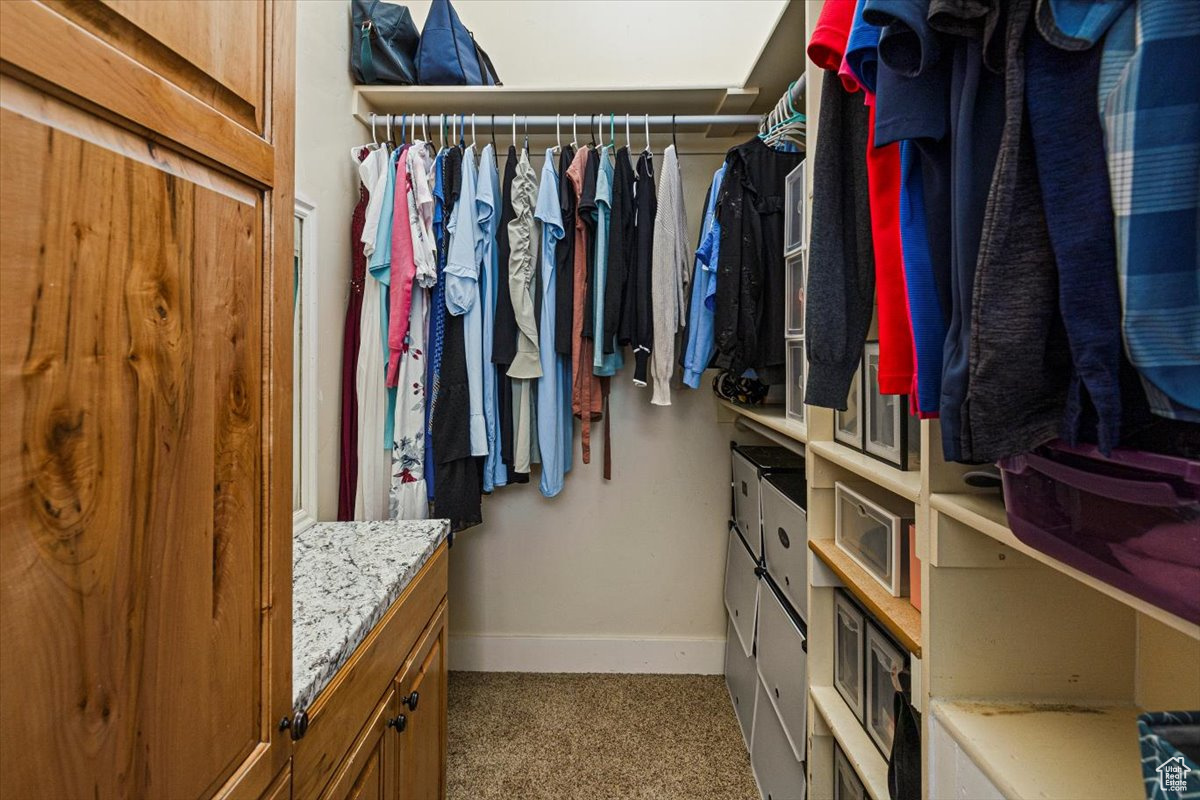 160 600, Millville, Utah image 23