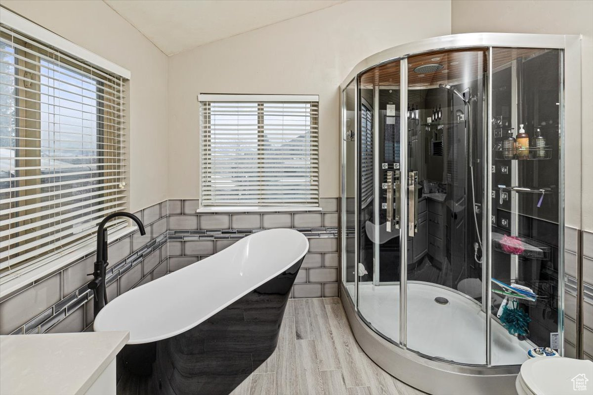 160 600, Millville, Utah image 25