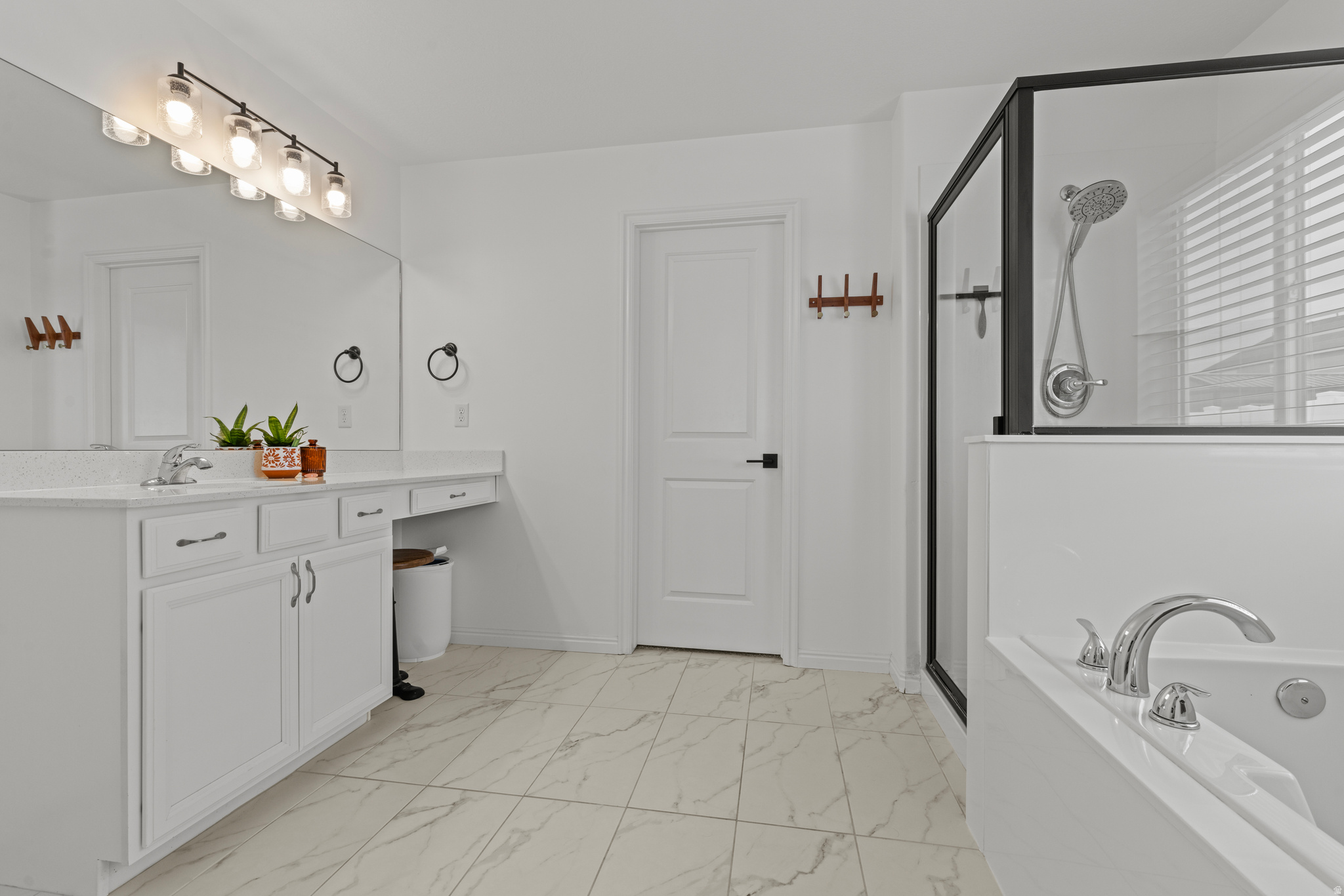 SHORELINE EAST SUBDIVISION PHASE 1 - Residential