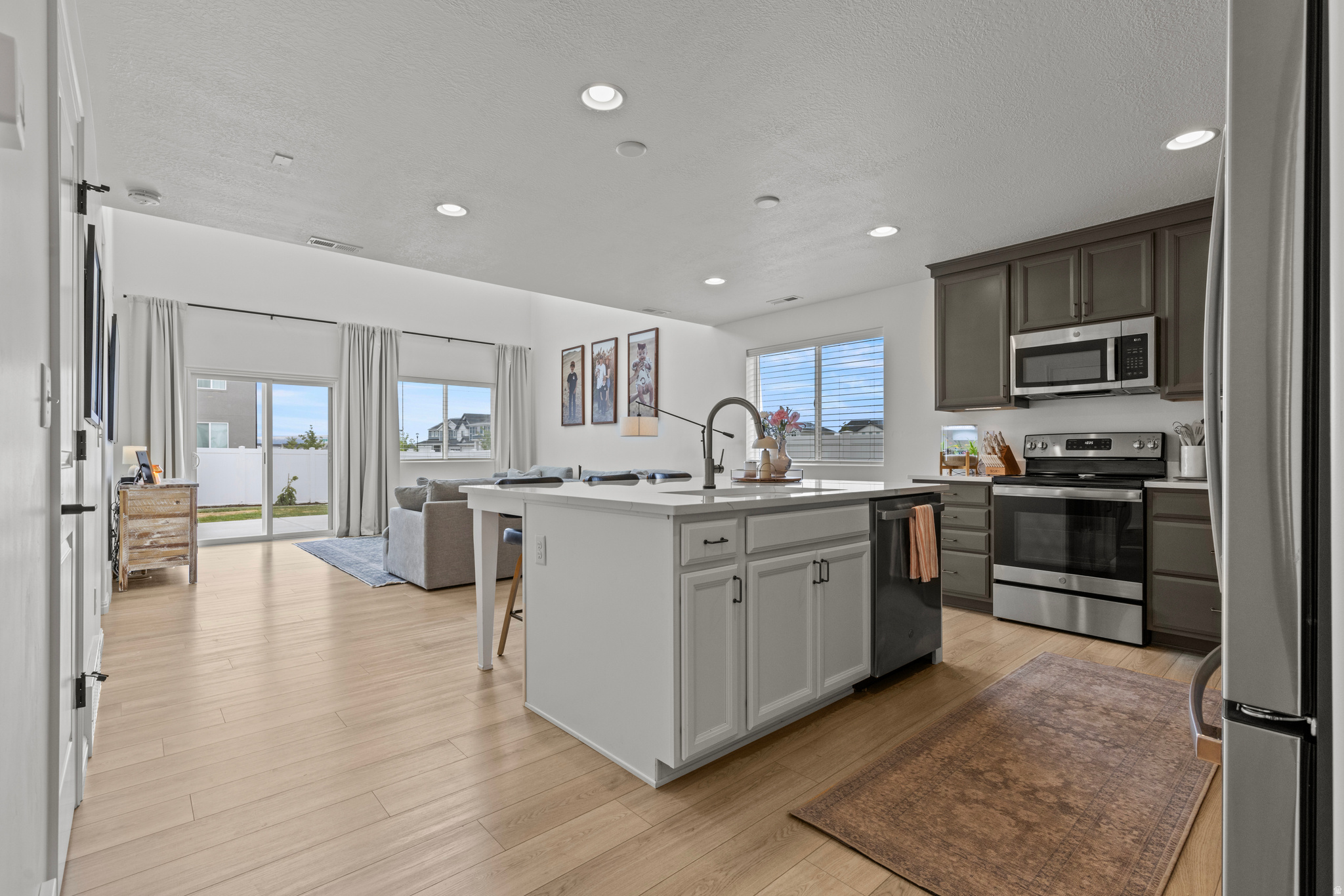 SHORELINE EAST SUBDIVISION PHASE 1 - Residential