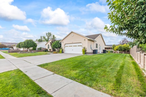 Tiny photo for 365 E 800 N, Richfield, UT 84701 (MLS # 2184932)