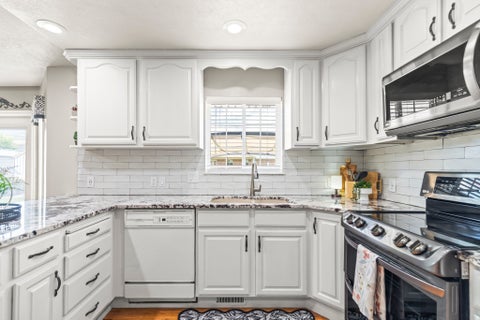 Tiny photo for 365 E 800 N, Richfield, UT 84701 (MLS # 2184932)