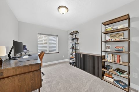 Tiny photo for 984 N CENTER ST, Santaquin, UT 84655 (MLS # 2153256)