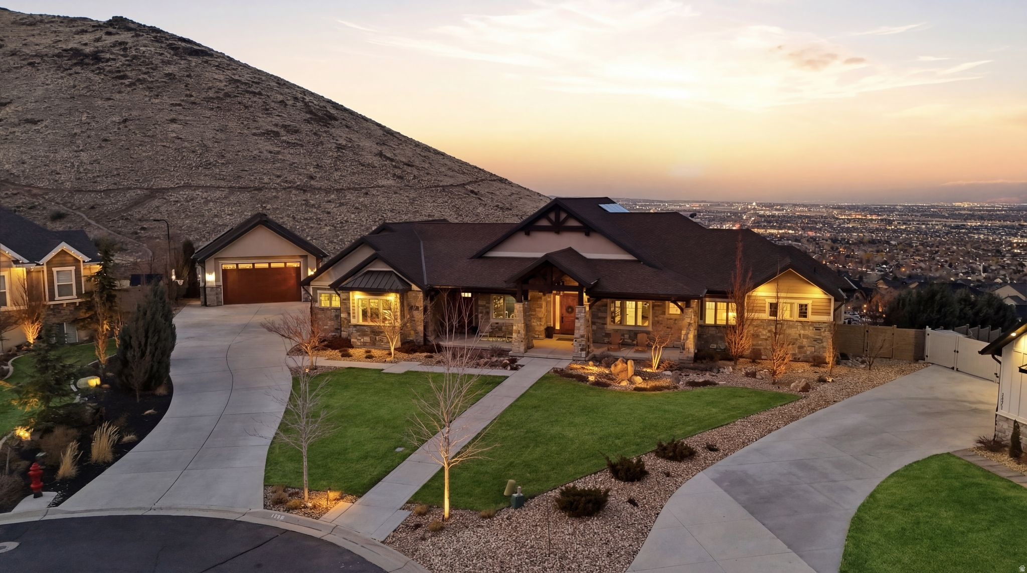 LAKE RIDGE - Residential