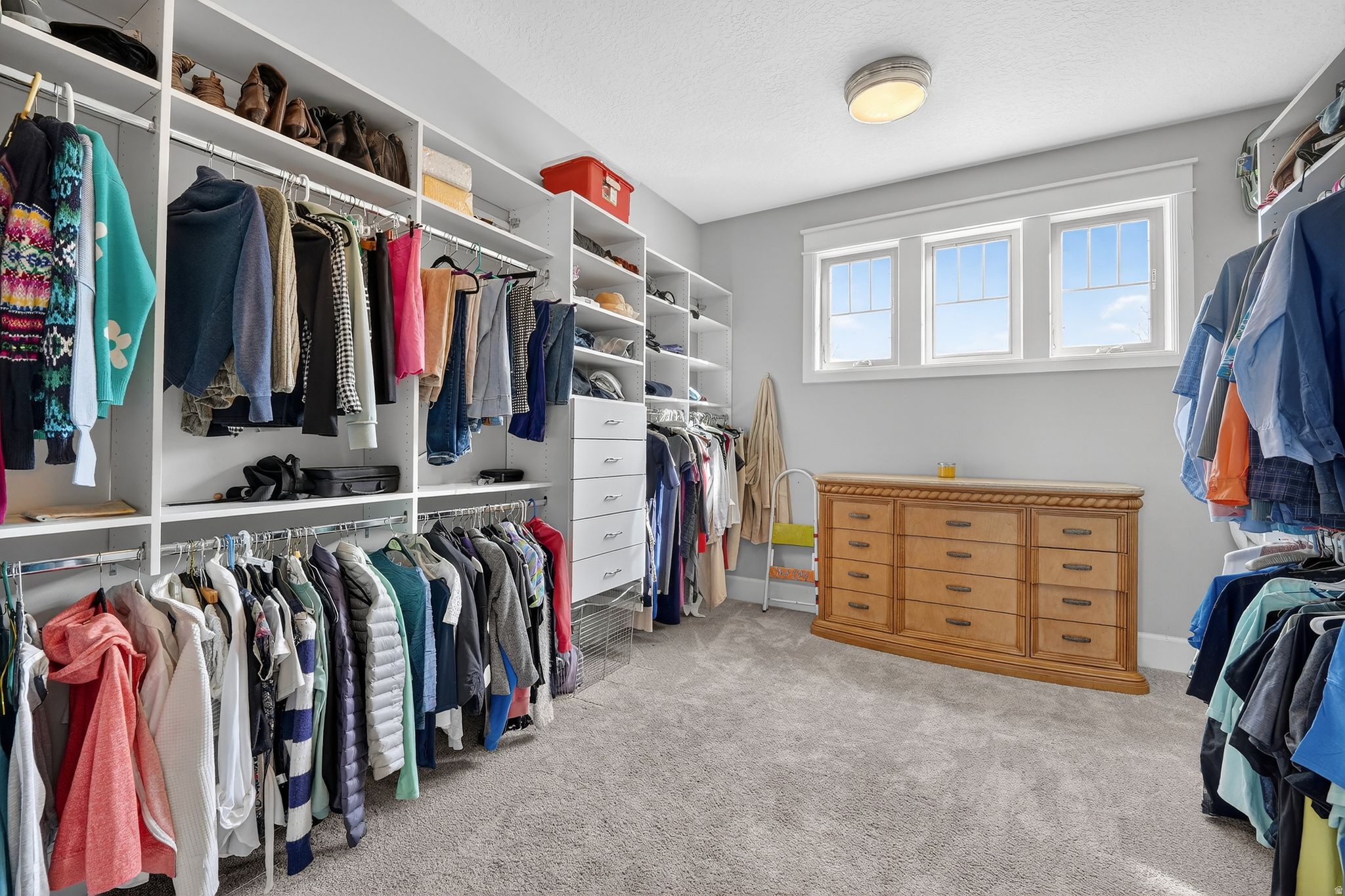 LAKE RIDGE - Residential