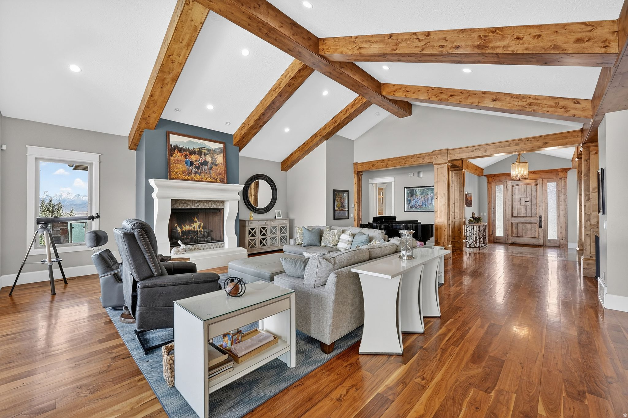 LAKE RIDGE - Residential