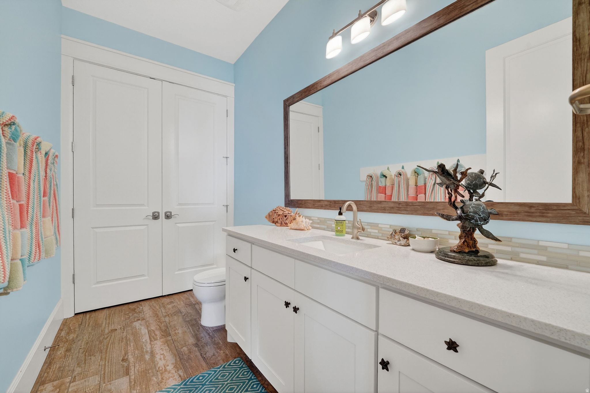 LAKE RIDGE - Residential