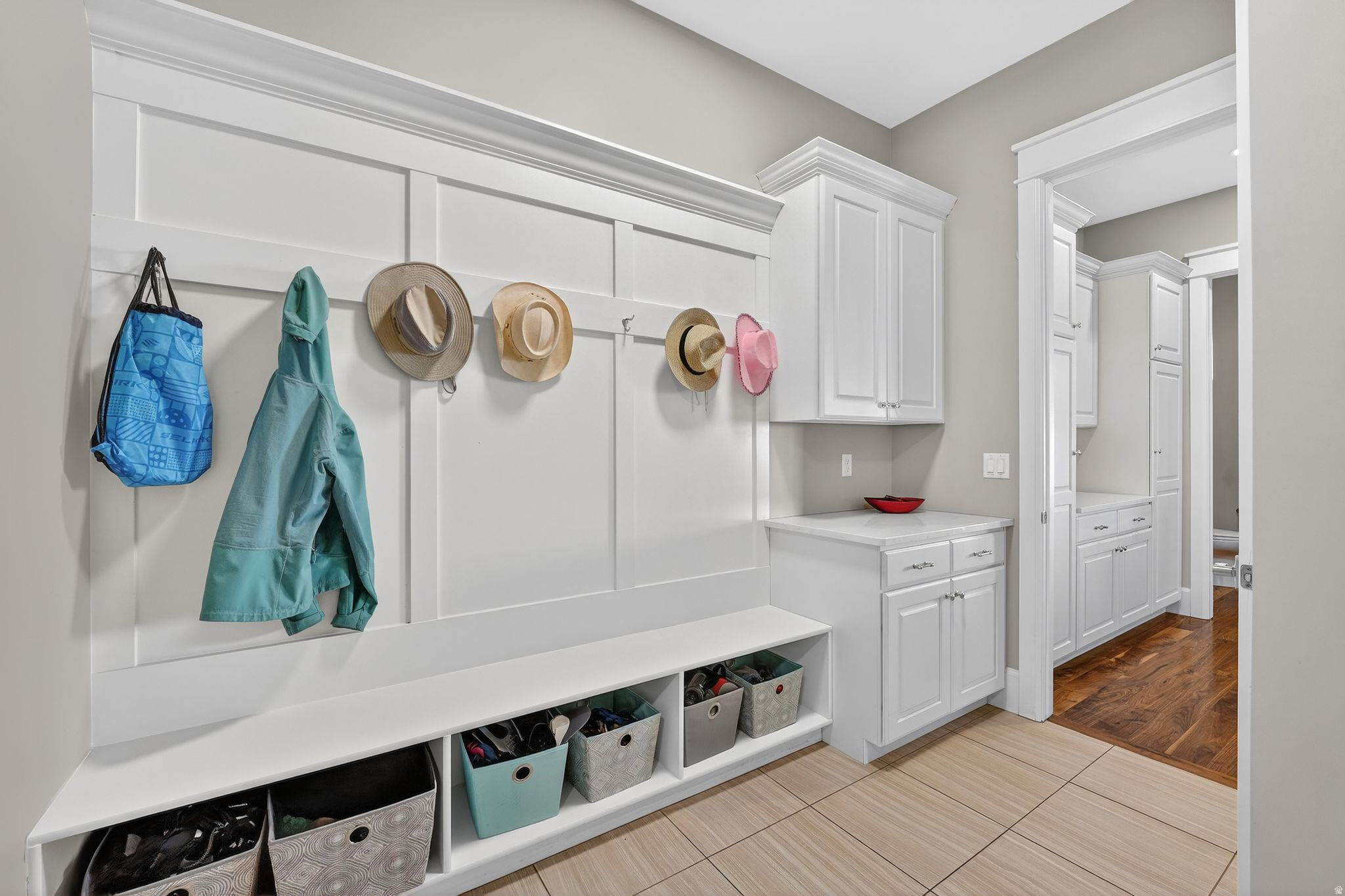 LAKE RIDGE - Residential