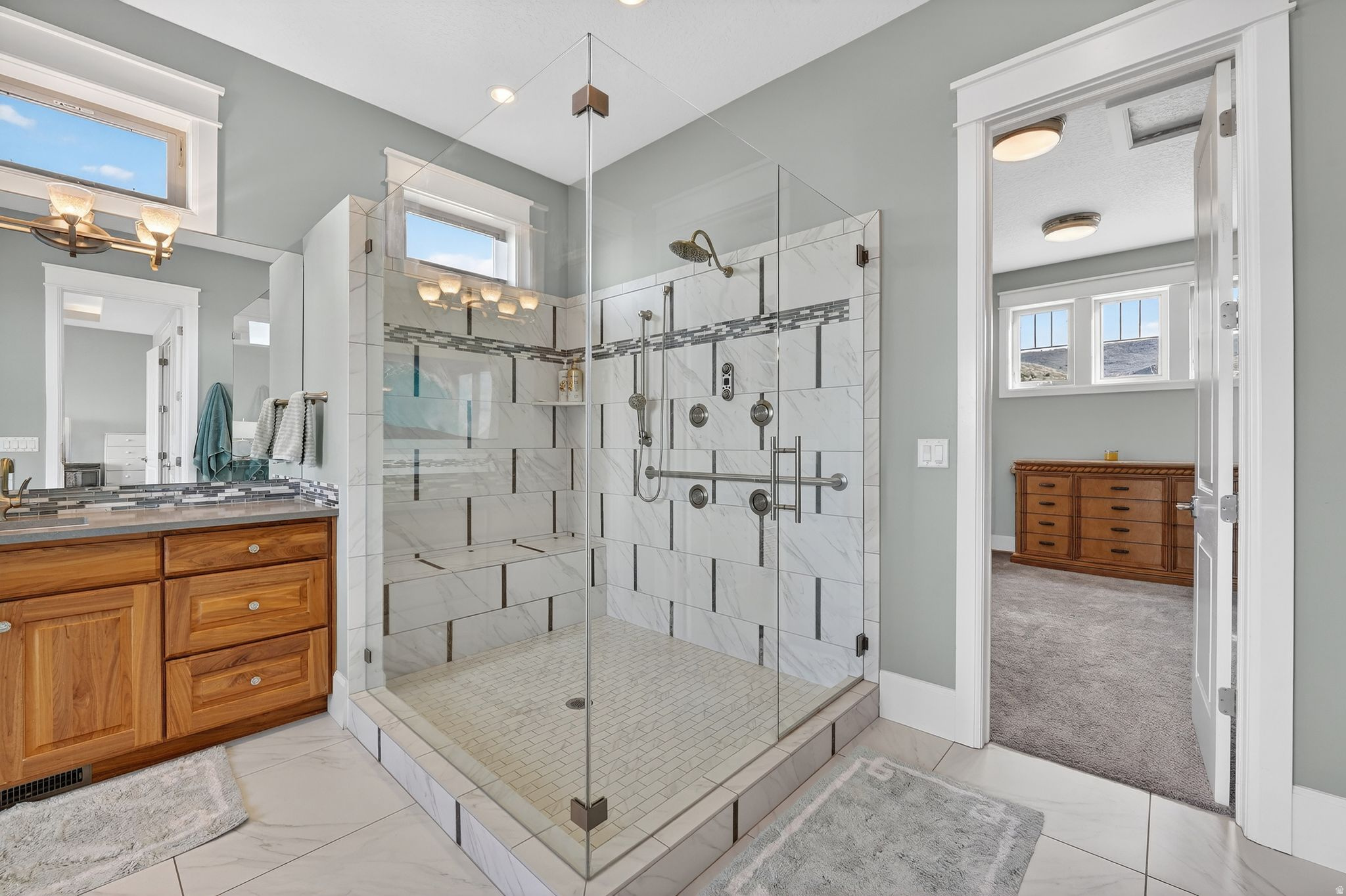 LAKE RIDGE - Residential