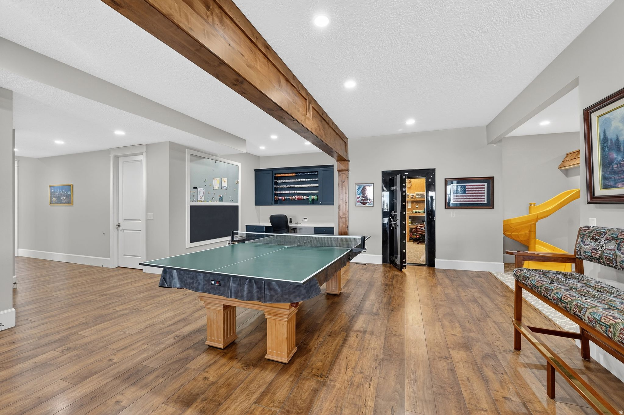 LAKE RIDGE - Residential