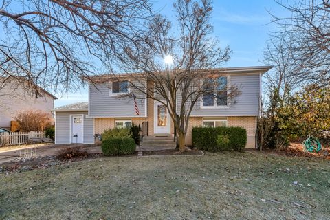 Tiny photo for 289 W 400 S, Kaysville, UT 84037 (MLS # 2133750)