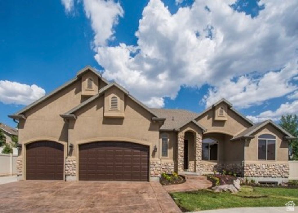 Photo of 11521 S BLACK FOREST DR S #8, Sandy, UT 84094 (MLS # 2137356)