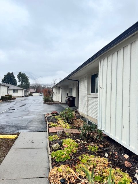 Tiny photo for 4608 S LOCUST LN E, Holladay, UT 84117 (MLS # 2126388)