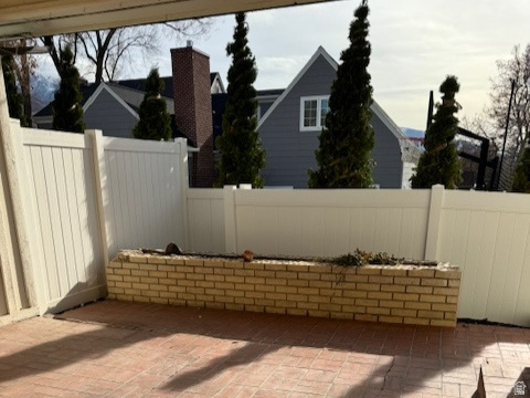 MERVILLA CONDOMINIUM - Residential