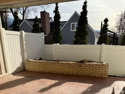 Tiny photo for 4608 S LOCUST LN E, Holladay, UT 84117 (MLS # 2126388)