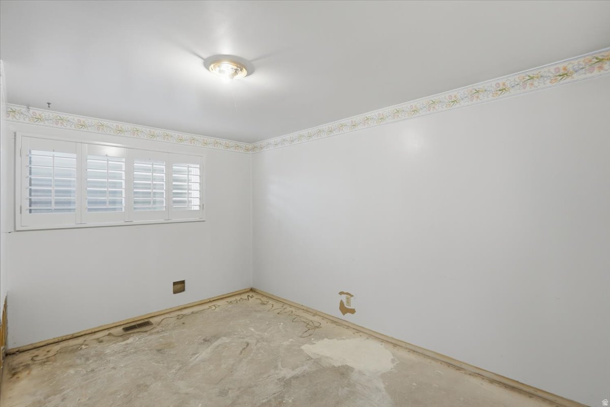 MERVILLA CONDOMINIUM - Residential