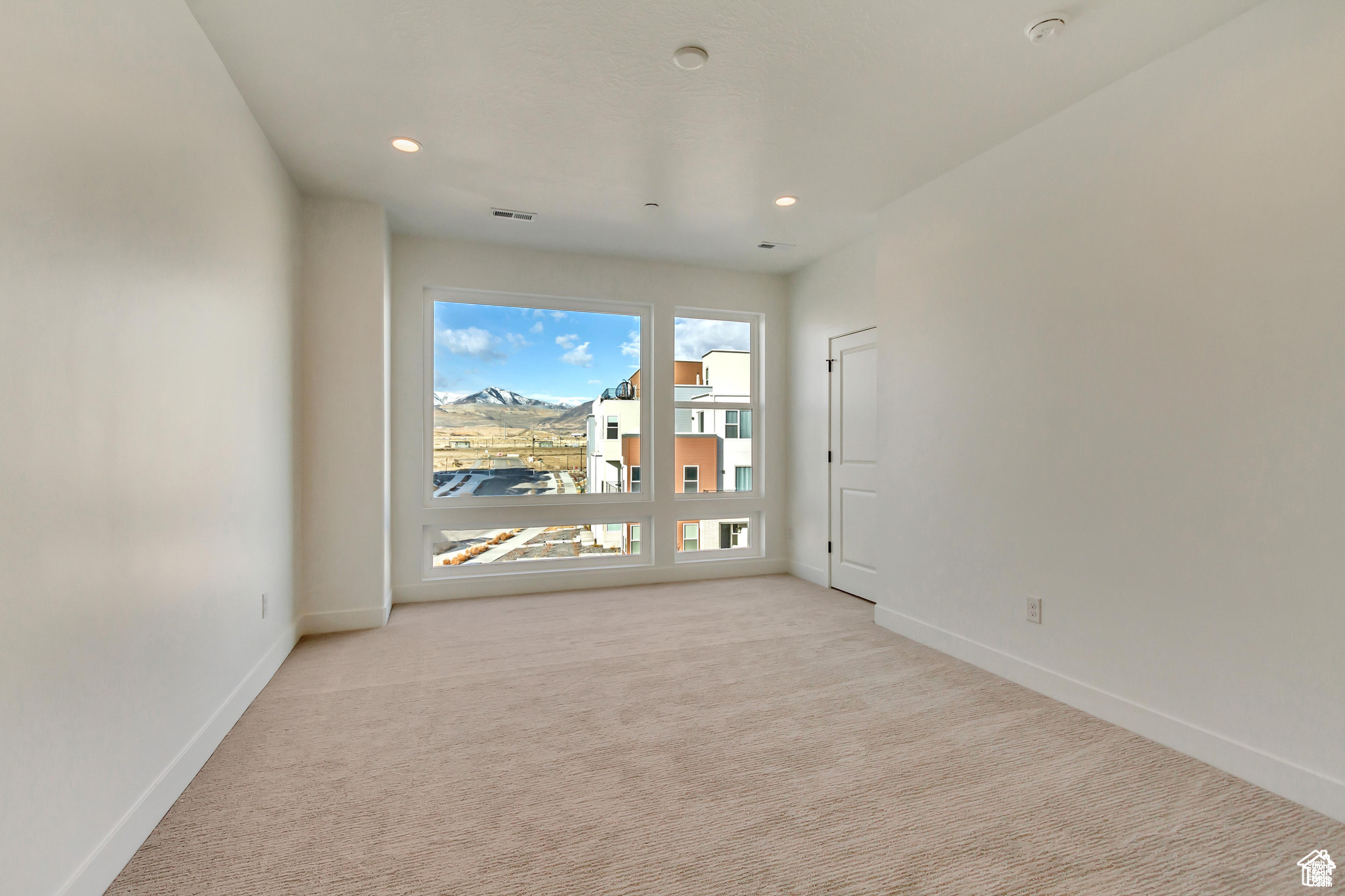 10638 S Cardinal Park Rd #150, South Jordan, Utah image 7