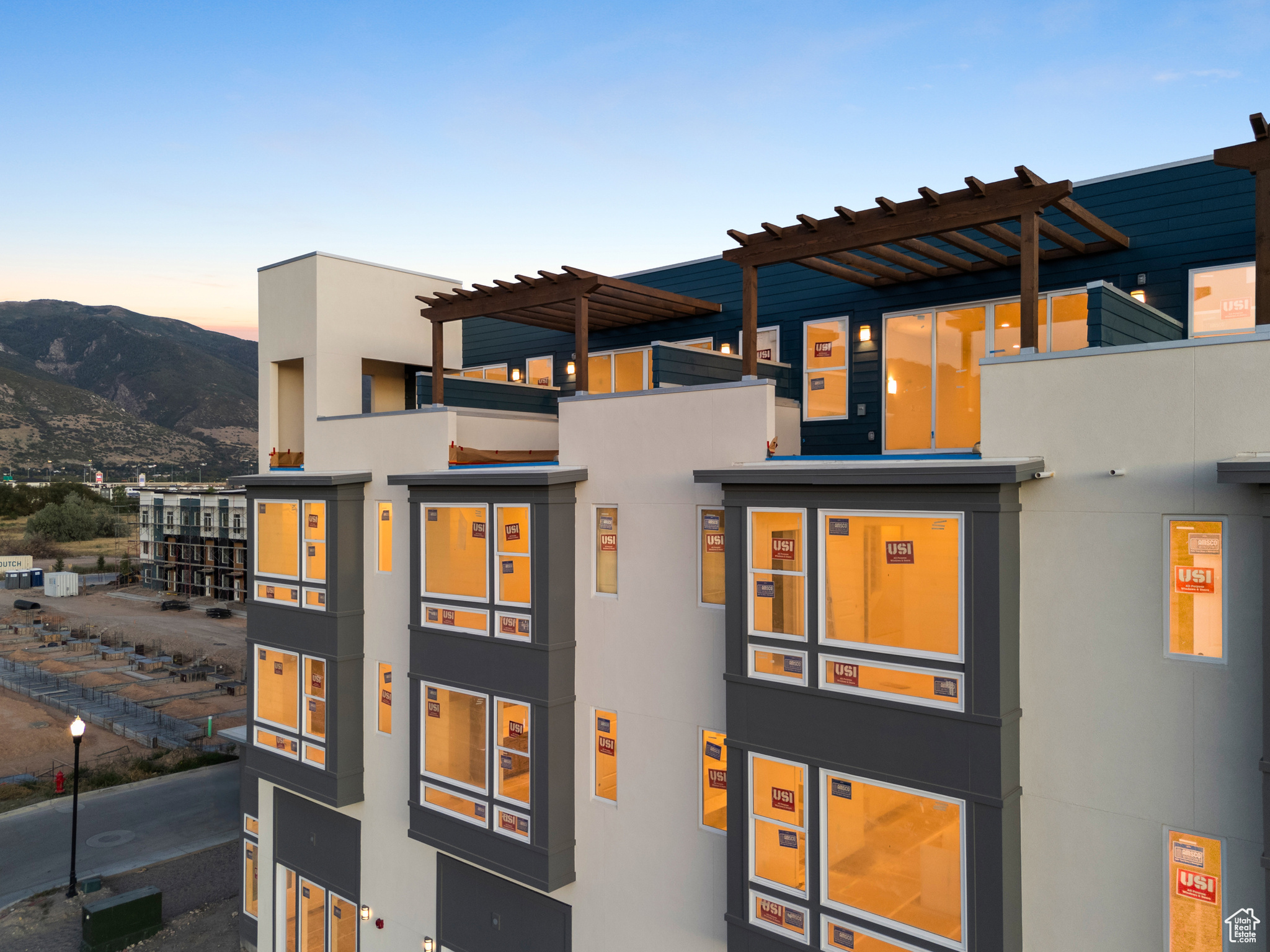 STATION PARK - Residential