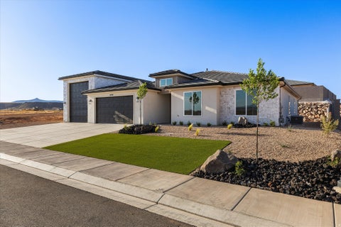 Tiny photo for 3919 W 1500 S, Hurricane, UT 84737 (MLS # 2174019)