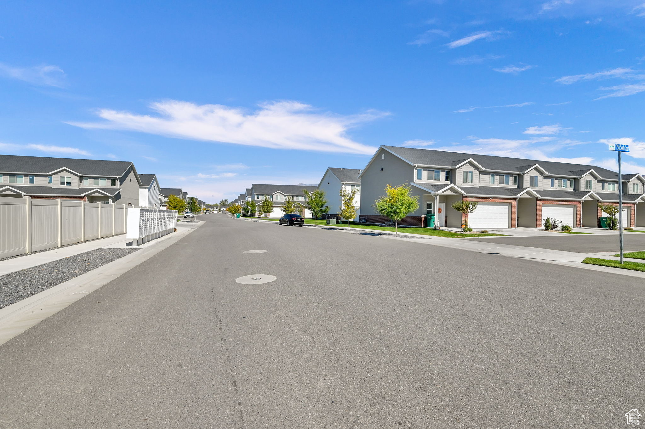 West Haven, Utah 84401, United States, 3 Bedrooms Bedrooms, ,2 BathroomsBathrooms,Residential,Pending,41247