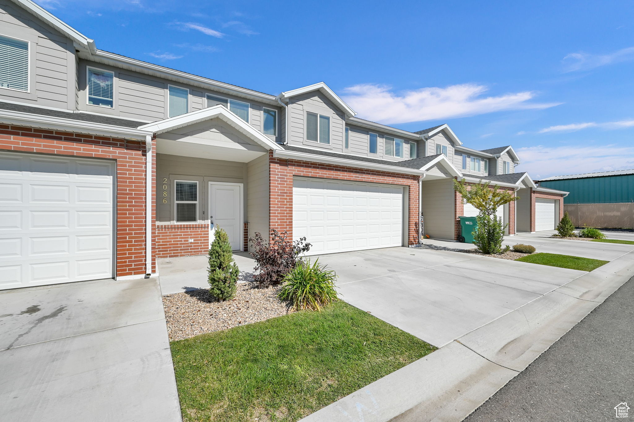 West Haven, Utah 84401, United States, 3 Bedrooms Bedrooms, ,2 BathroomsBathrooms,Residential,Pending,41247