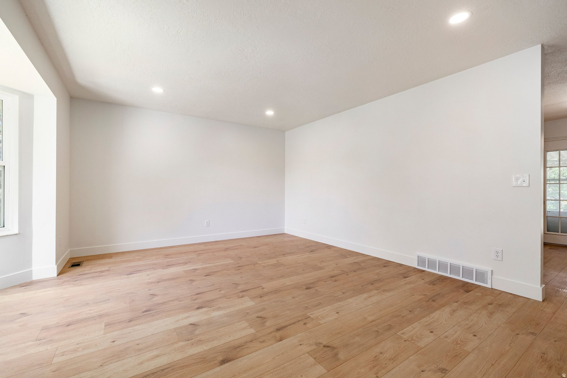 KING CLARION HILLS NO 12 - Residential