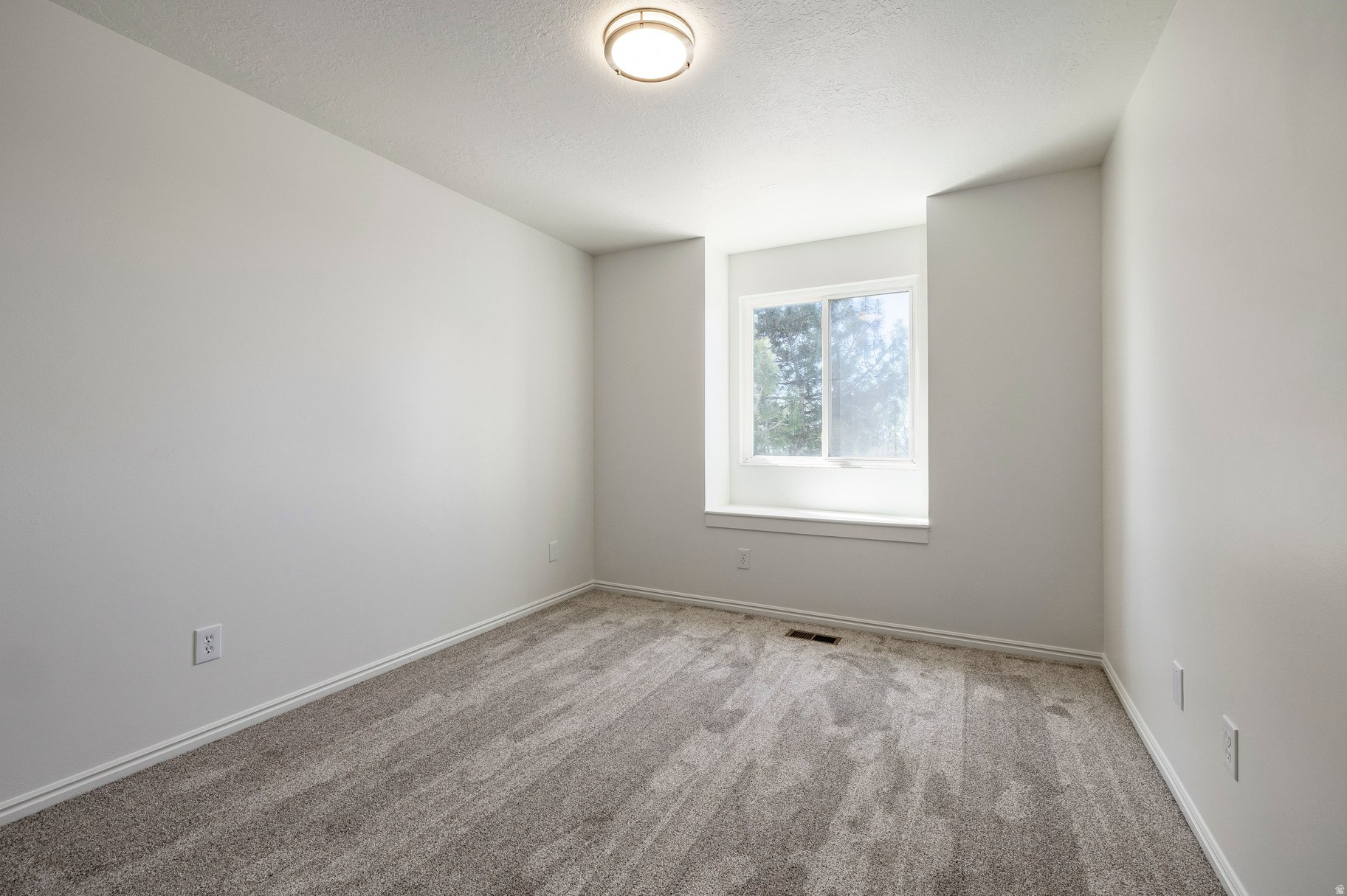 KING CLARION HILLS NO 12 - Residential