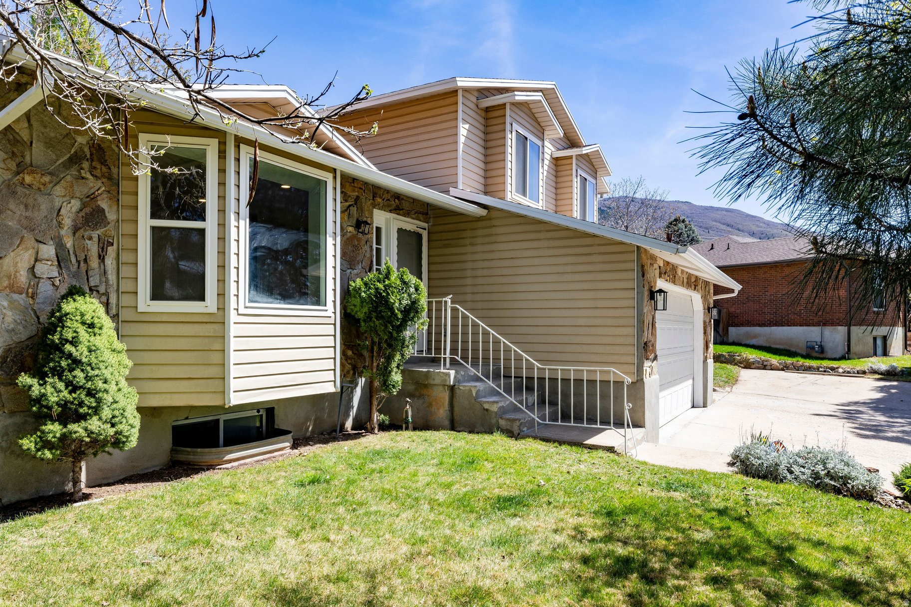 KING CLARION HILLS NO 12 - Residential