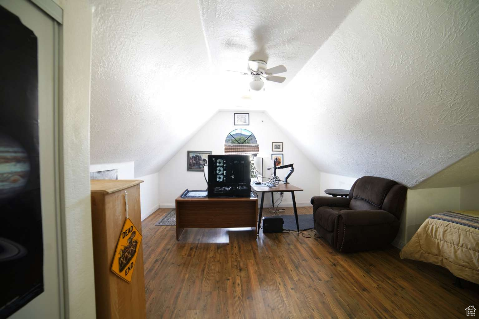 DIAMOND VALLEY ACRES - Residential