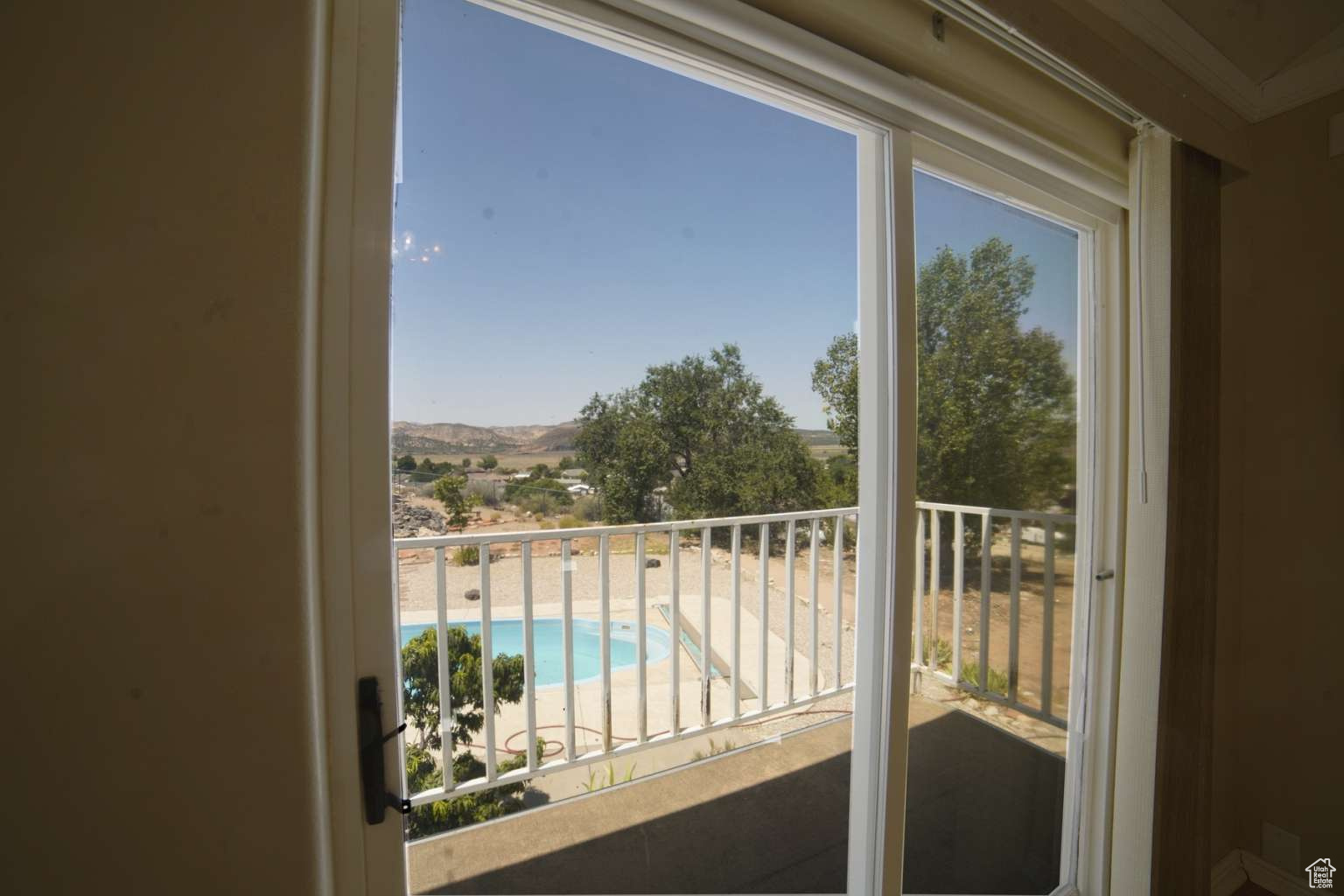 DIAMOND VALLEY ACRES - Residential