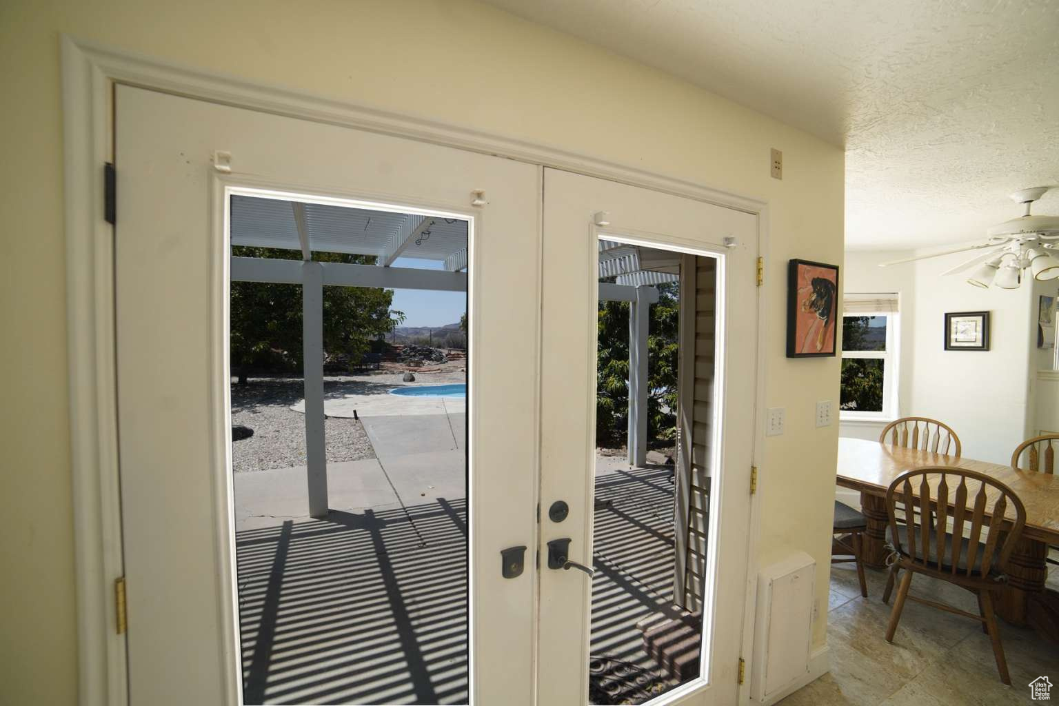 DIAMOND VALLEY ACRES - Residential