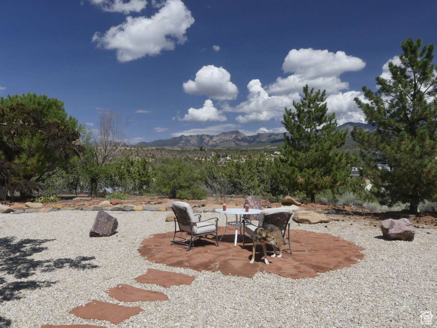 DIAMOND VALLEY ACRES - Residential