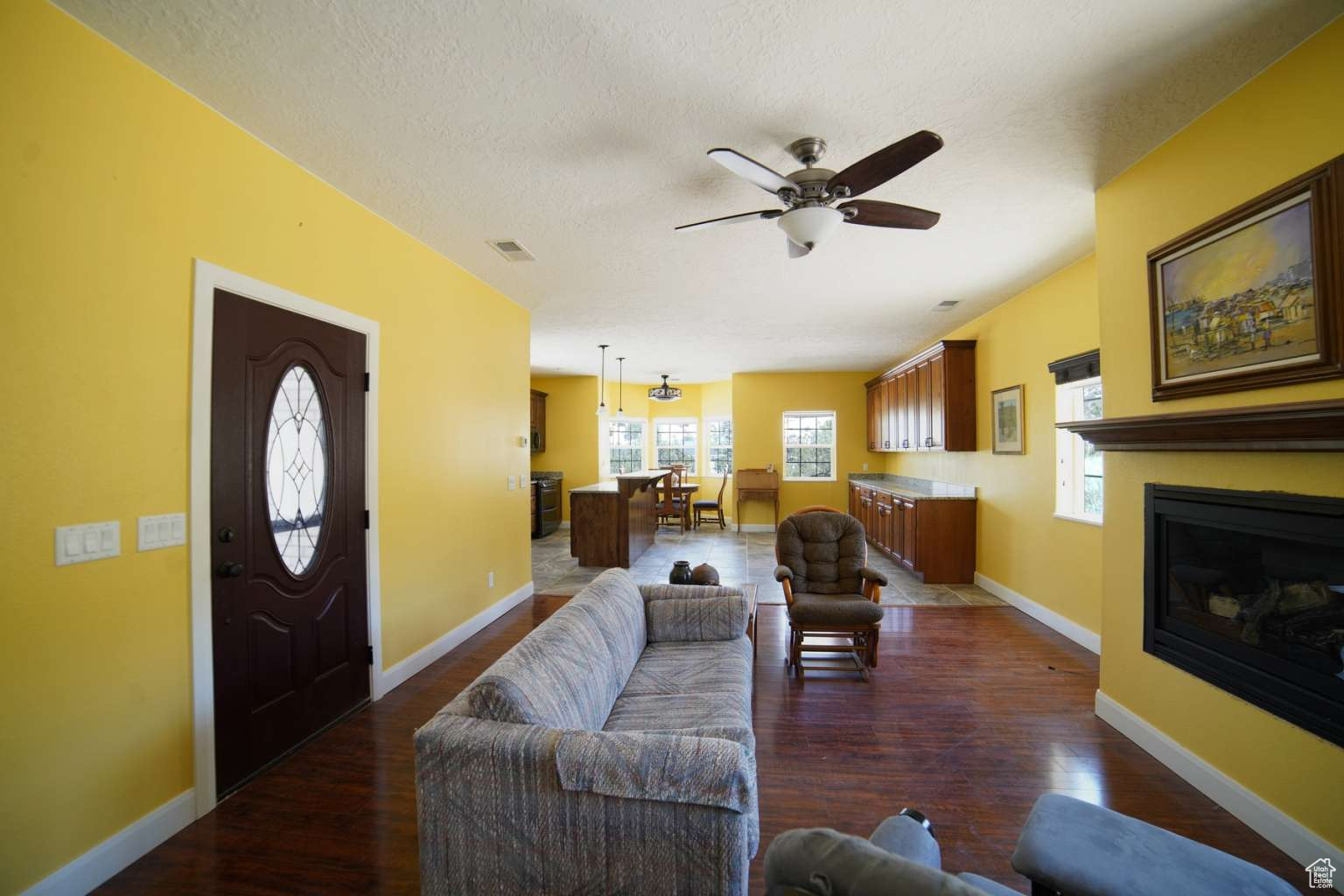 DIAMOND VALLEY ACRES - Residential