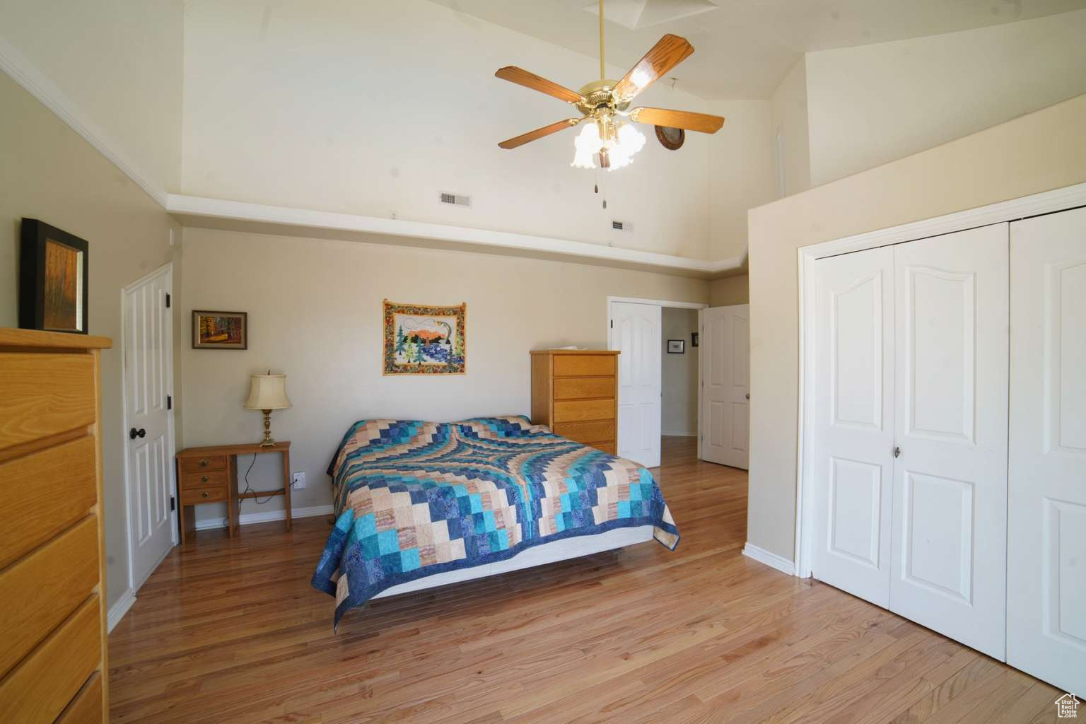 DIAMOND VALLEY ACRES - Residential