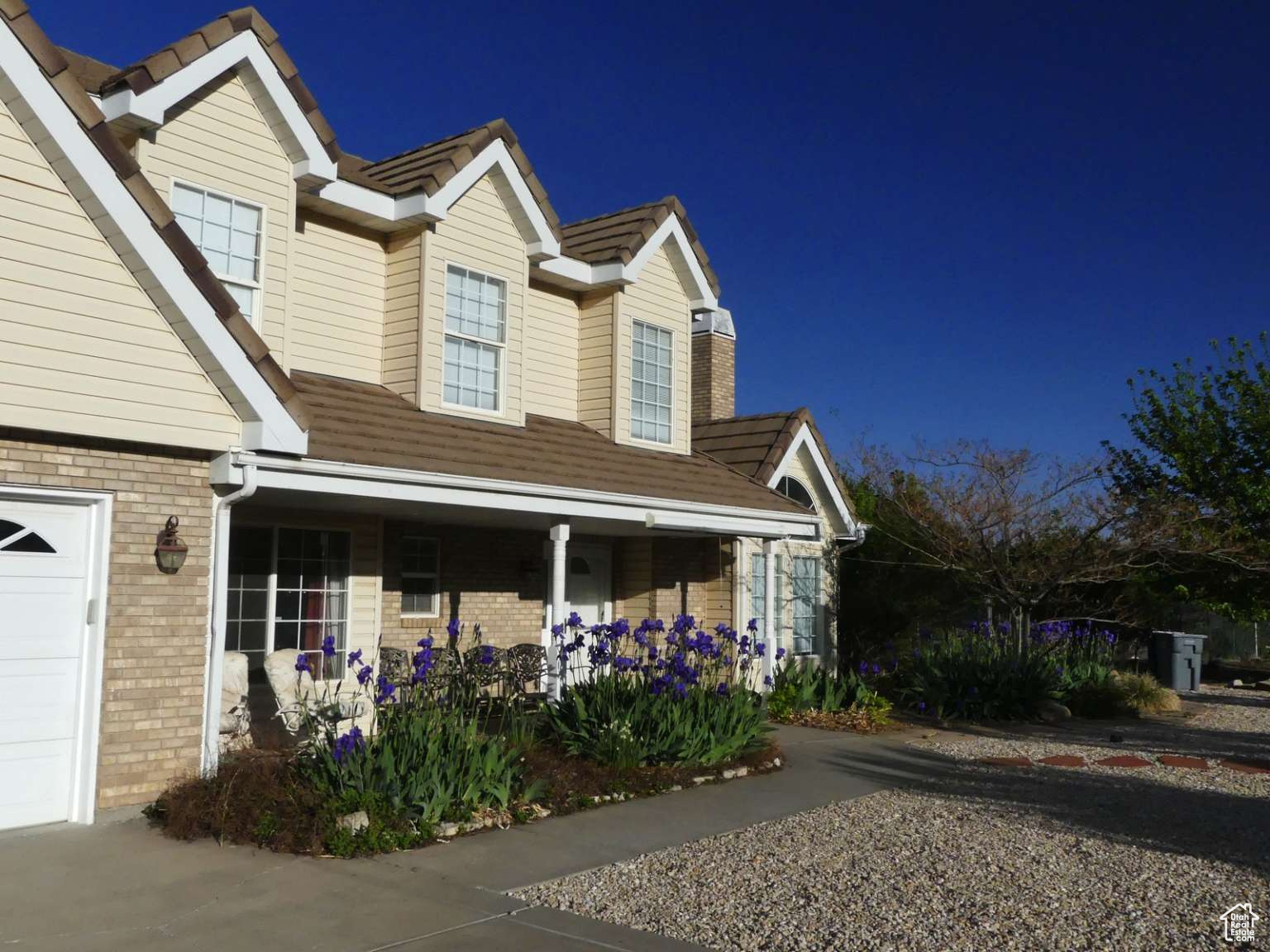 DIAMOND VALLEY ACRES - Residential