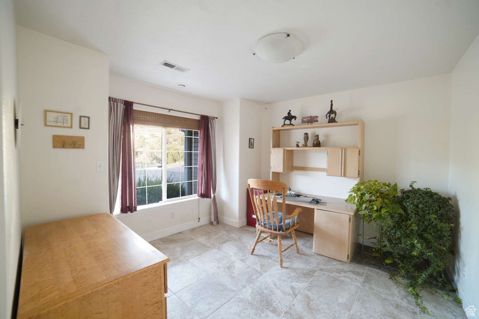 DIAMOND VALLEY ACRES - Residential