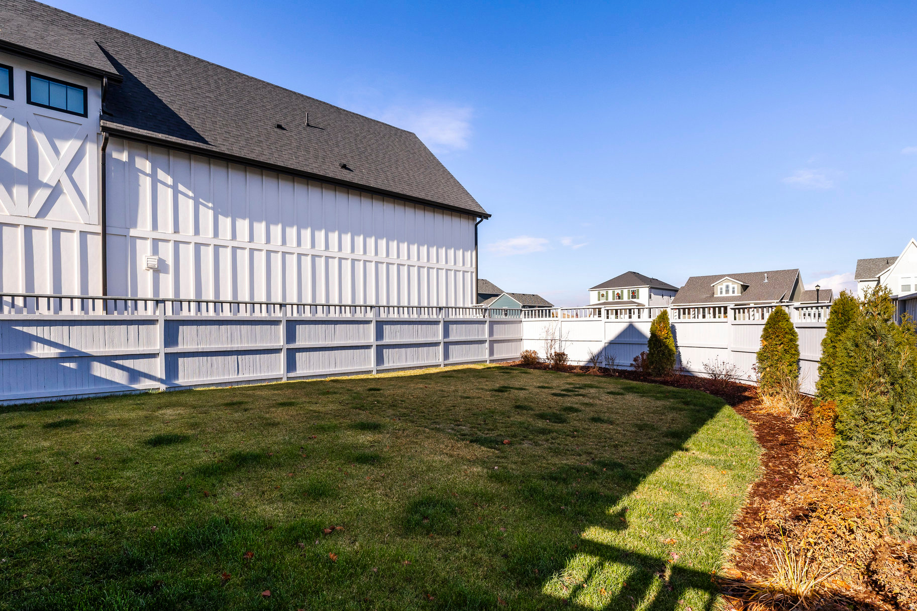 DAYBREAK - Residential