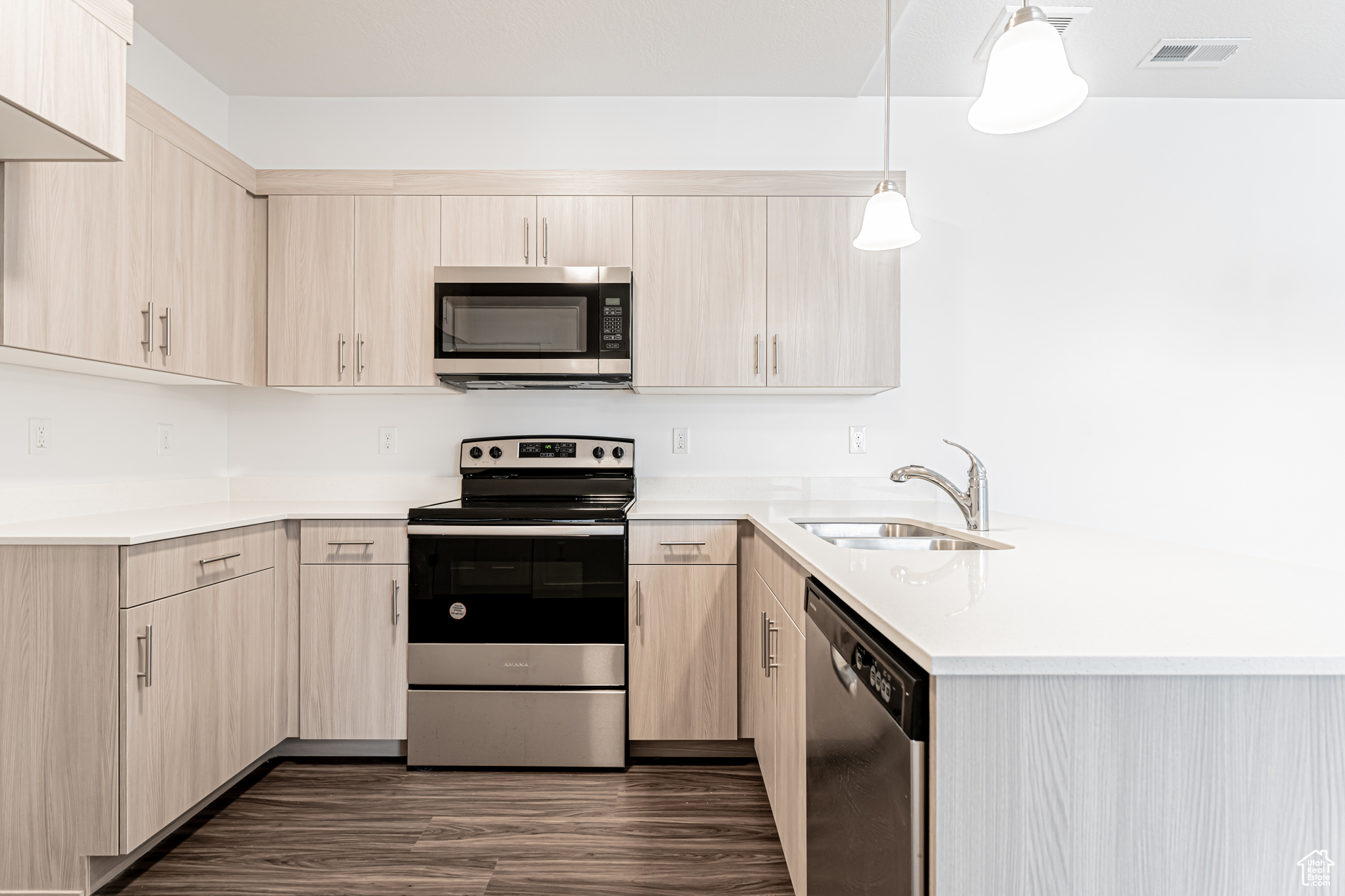 898 N Hemsworth Way #Q304, Saratoga Springs, Utah image 6