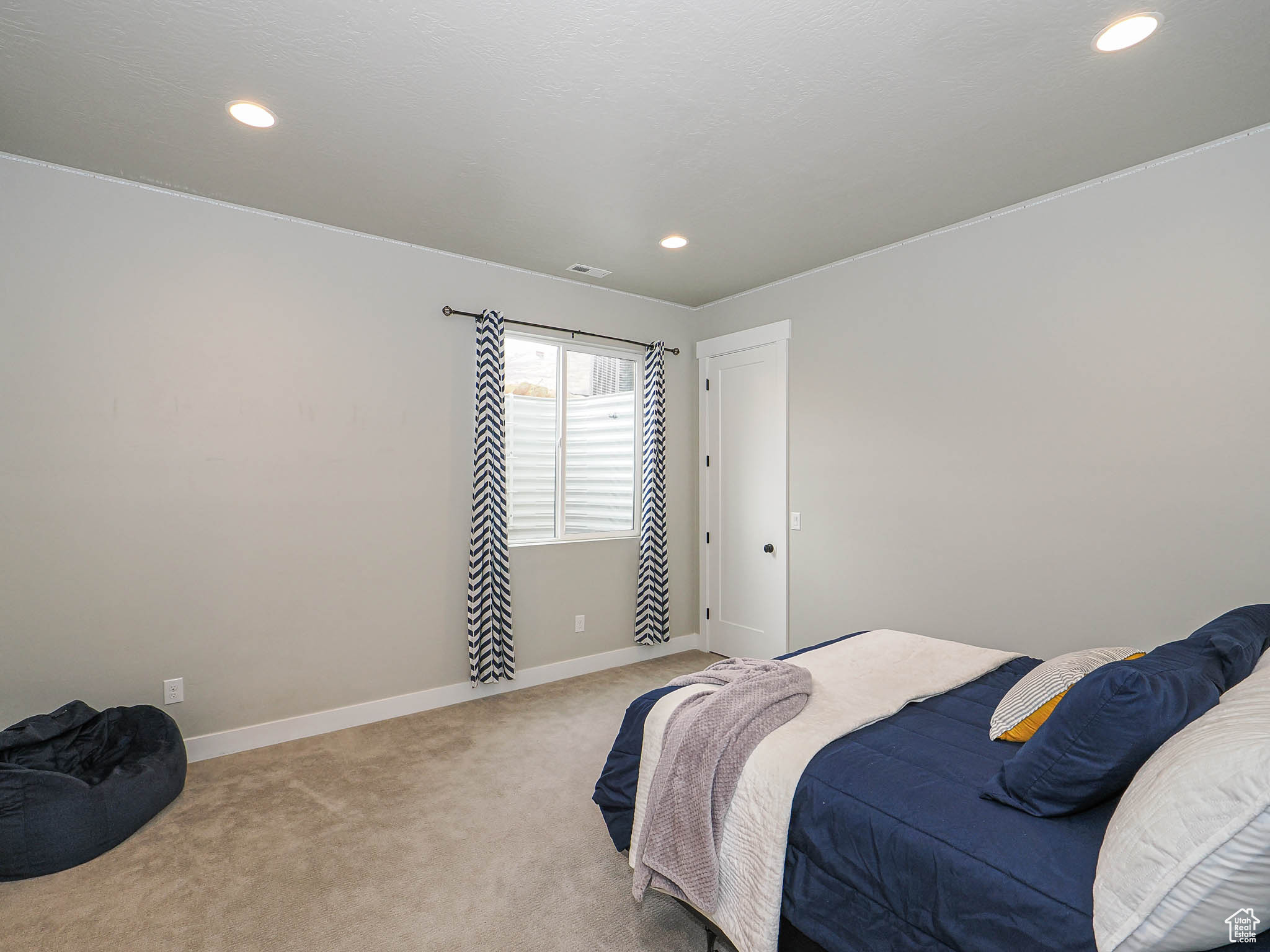 COVE AT HERRIMAN SPRINGS PHASE 1 - Residential