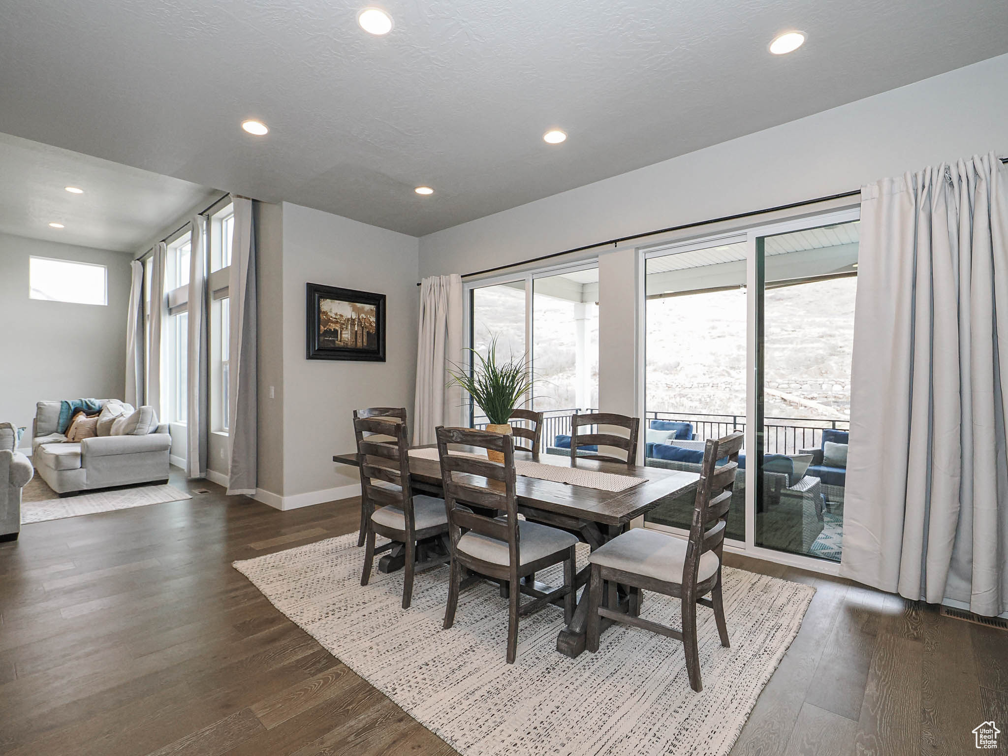 COVE AT HERRIMAN SPRINGS PHASE 1 - Residential