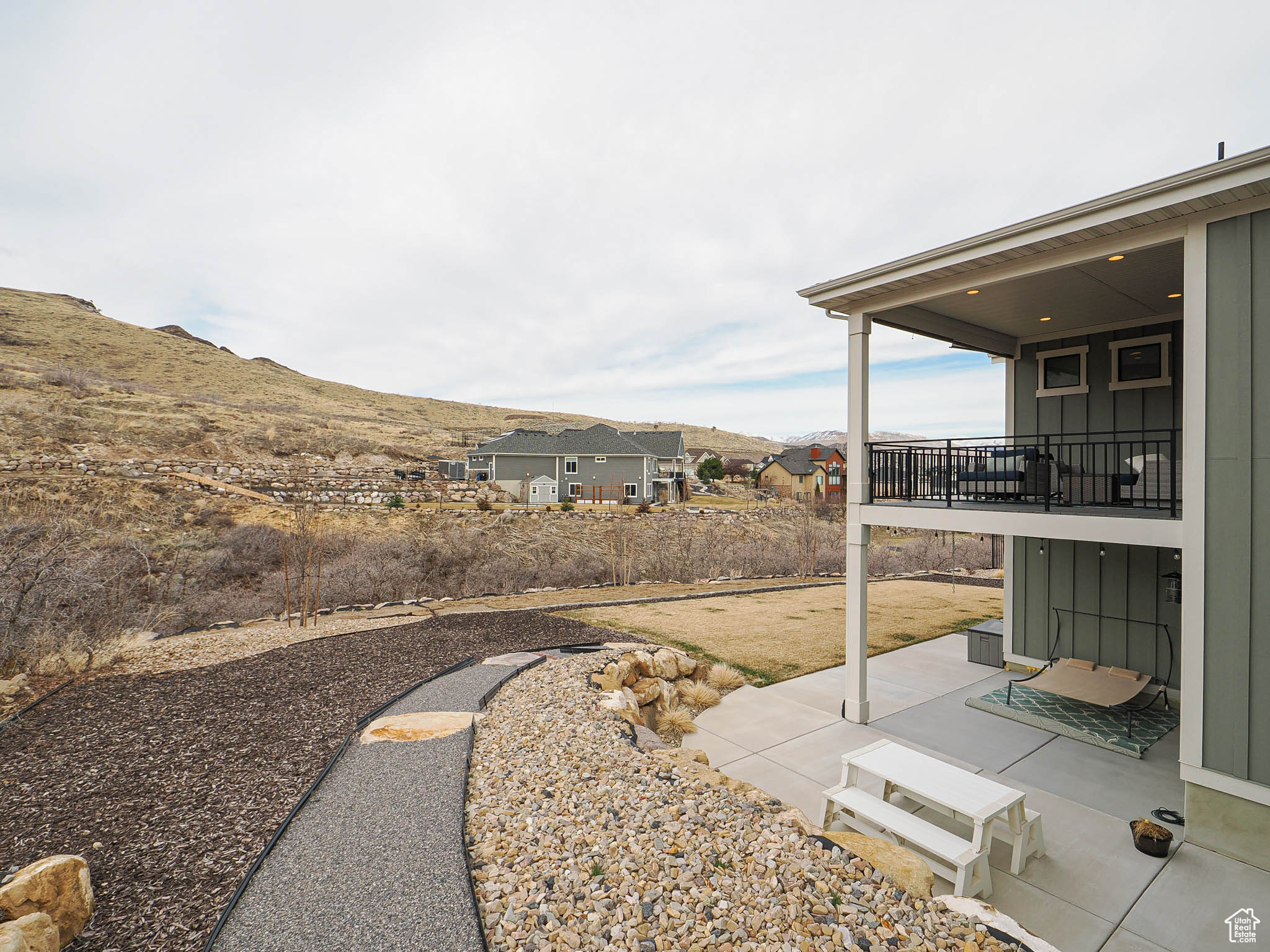 COVE AT HERRIMAN SPRINGS PHASE 1 - Residential