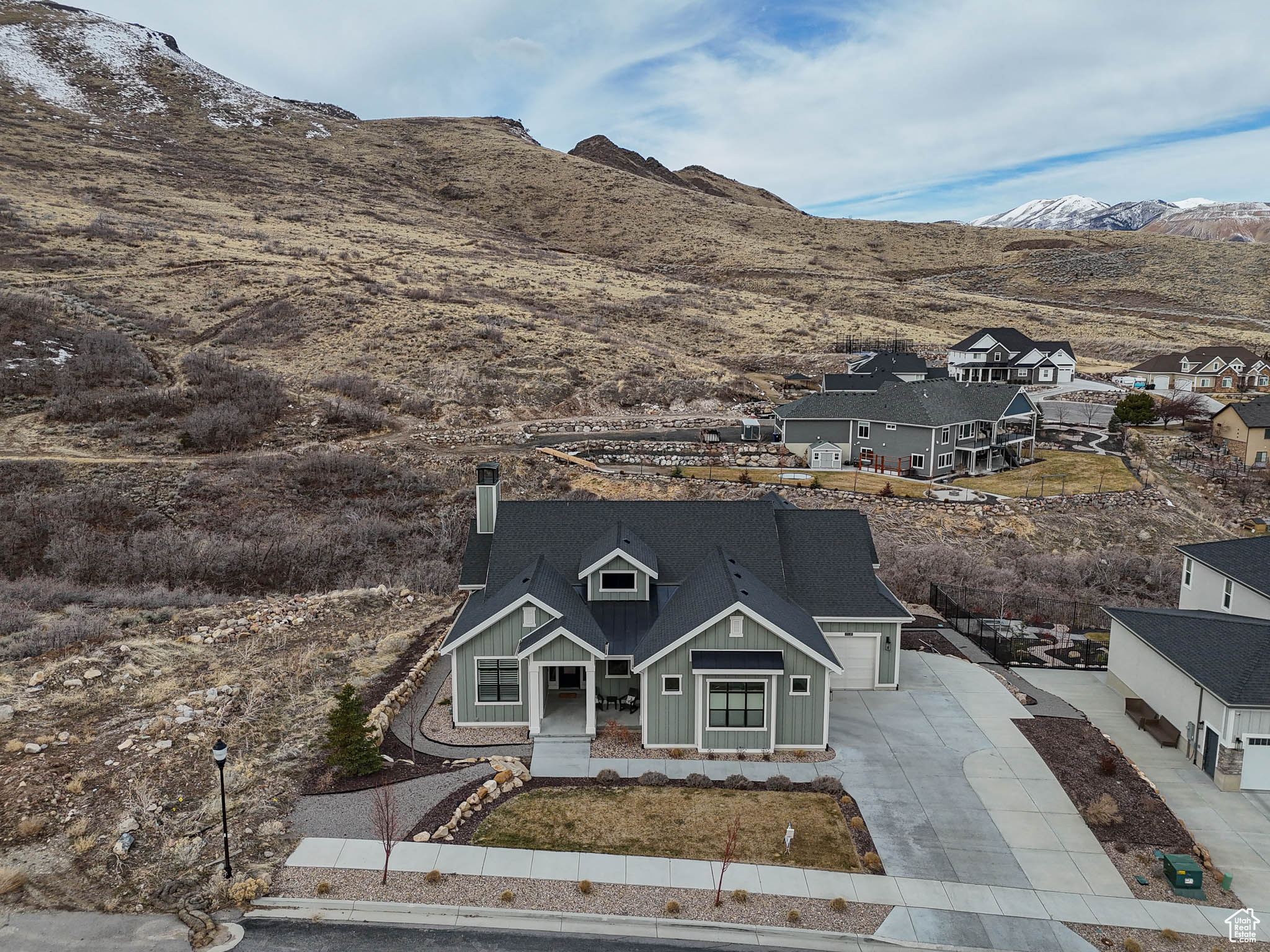COVE AT HERRIMAN SPRINGS PHASE 1 - Residential