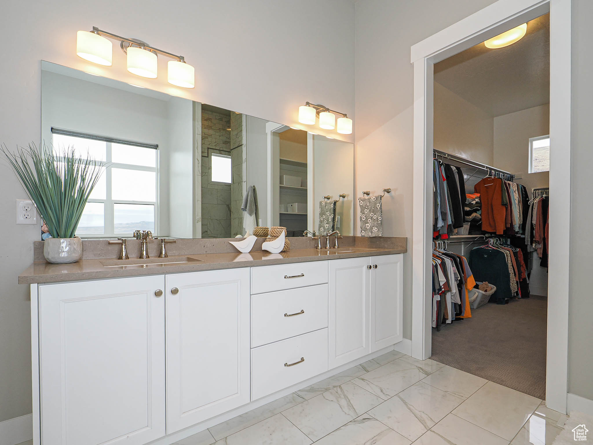 COVE AT HERRIMAN SPRINGS PHASE 1 - Residential