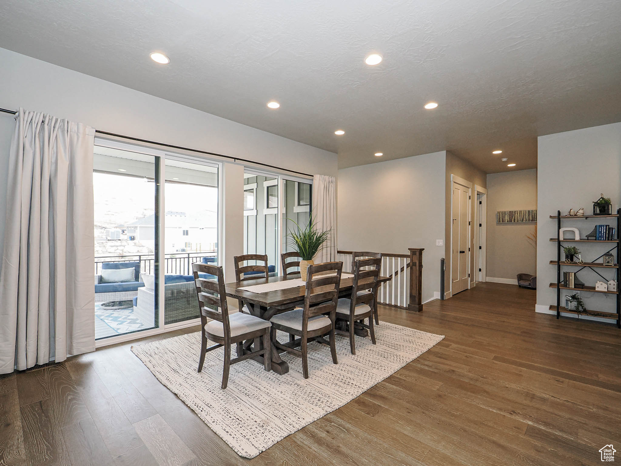 COVE AT HERRIMAN SPRINGS PHASE 1 - Residential